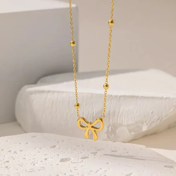 Gold Bow Pendant Necklace